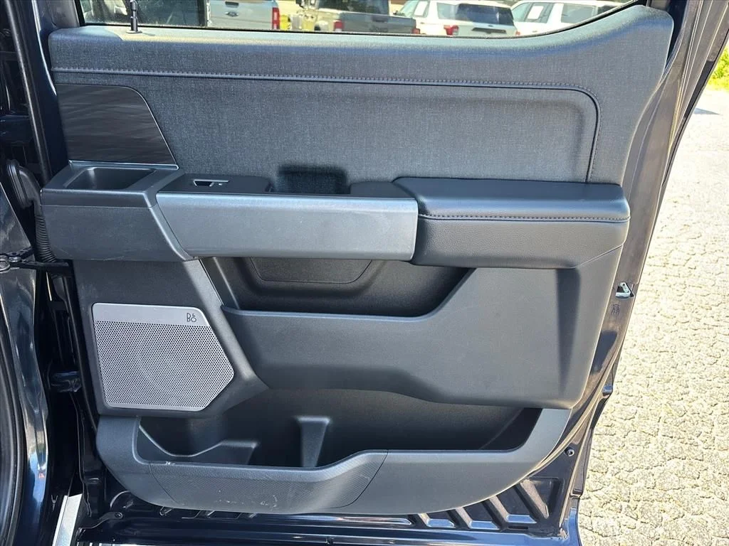 Used 2024 Blue Ford Lariat image 17
