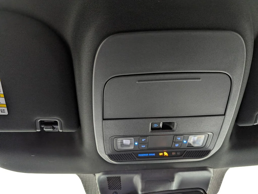 New 2026 Oxford White Ford XLT image 10