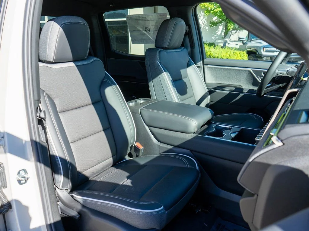 2026 GMC Sierra EV Elevation - Photo 9