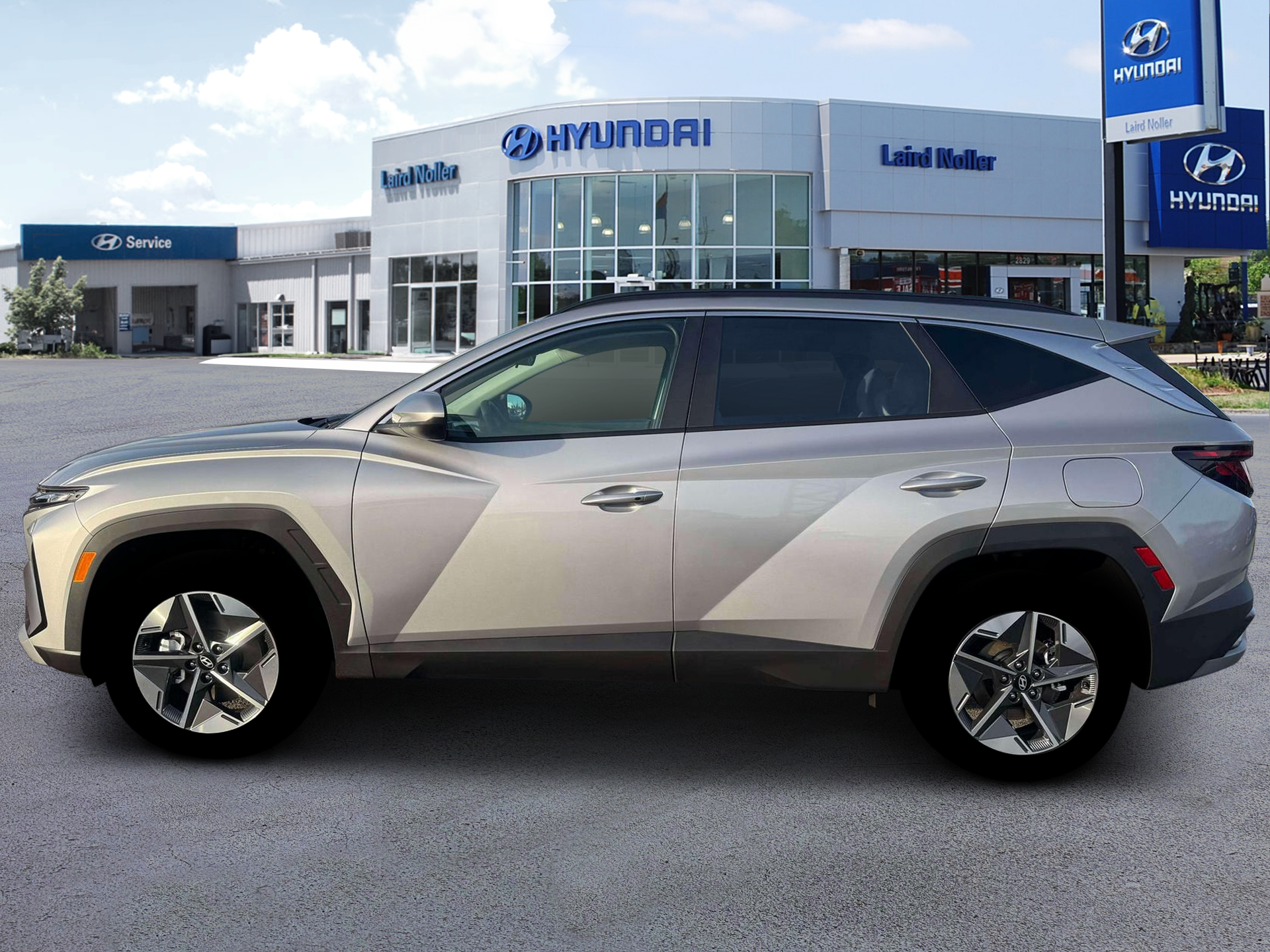 View vehicle photo 3