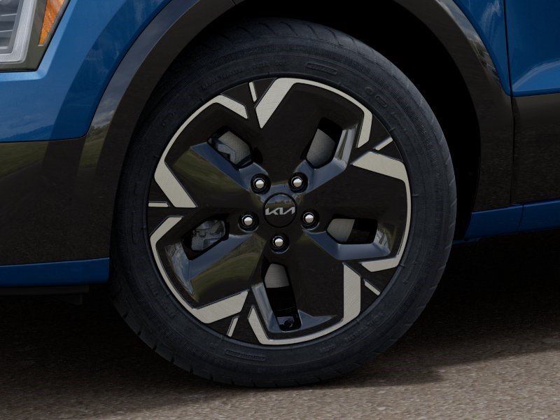New 2026 Mineral Blue Kia Wind image 9