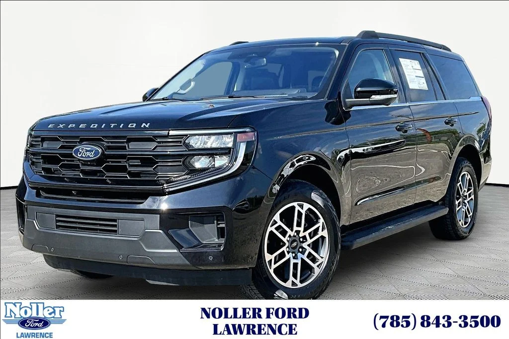 2025 Ford Expedition Active 4x4's photo