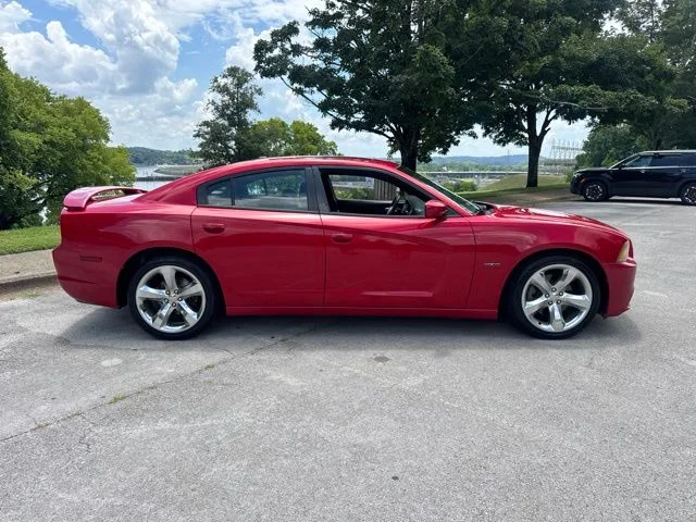 Used 2012 Red Dodge R/T image 8