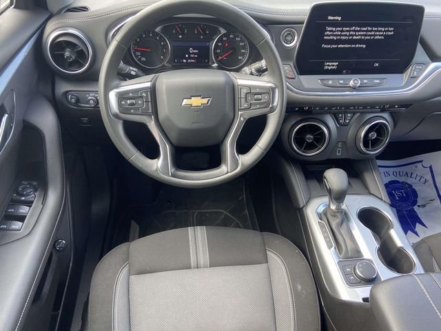 Used 2024 White Chevrolet LT image 9