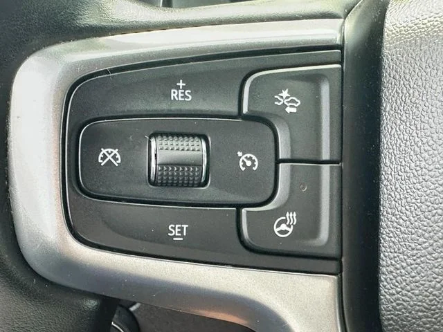 Used 2024 Summit White Chevrolet RST image 43
