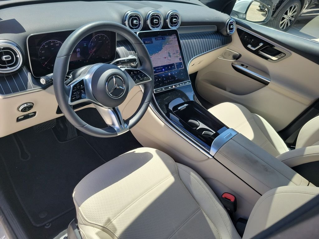 Certified Used 2026 White Mercedes-Benz GLC 300 image 23