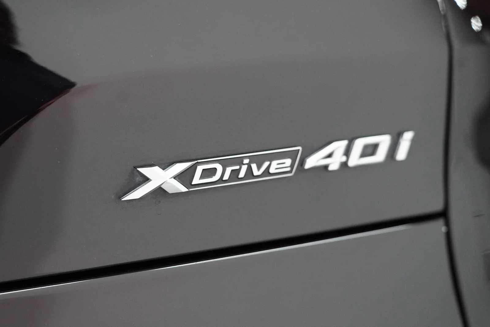 Used 2023 Jet Black BMW xDrive40i image 10