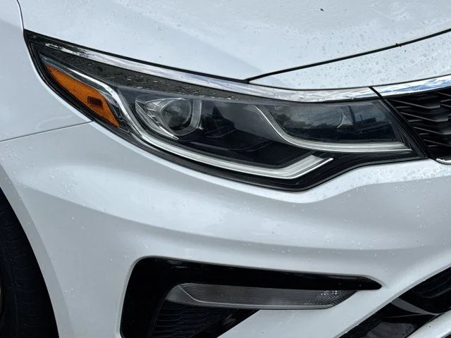 Used 2019 White Kia LX image 6