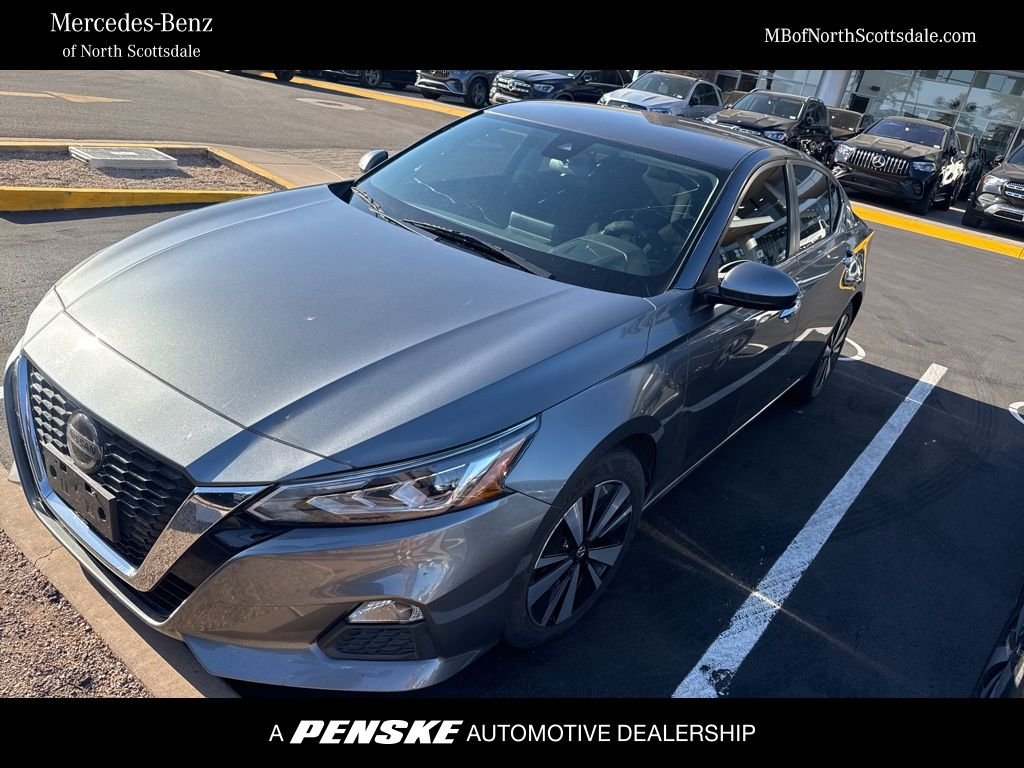 2022 Nissan Altima SV