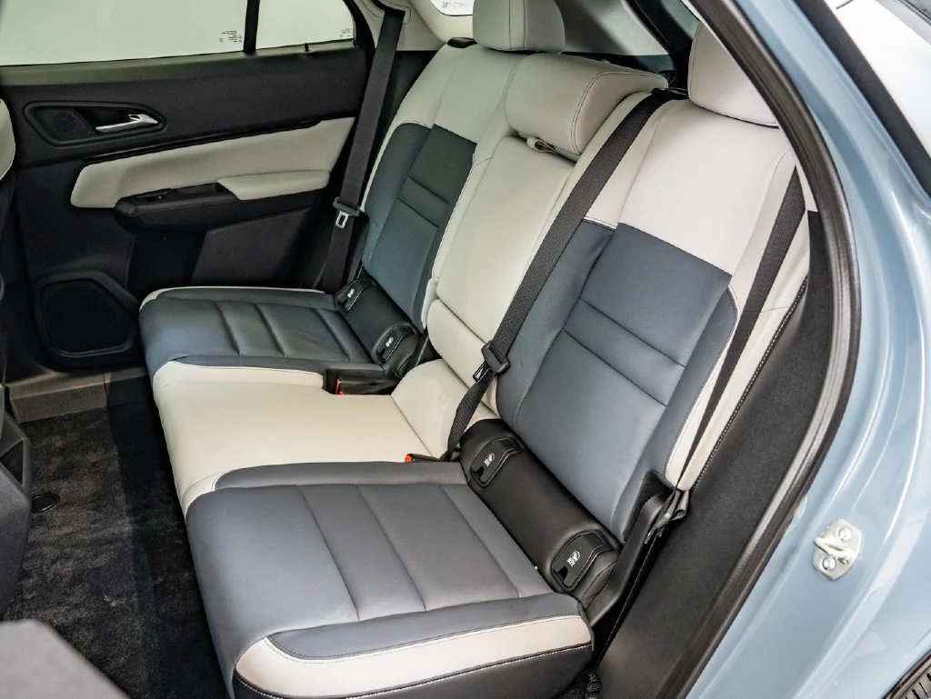 Used 2026 Gray Pearl Honda Touring image 43