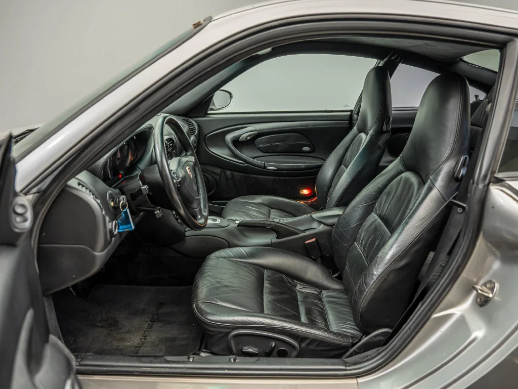 Used 2003 Arctic Silver Metallic Porsche  image 5