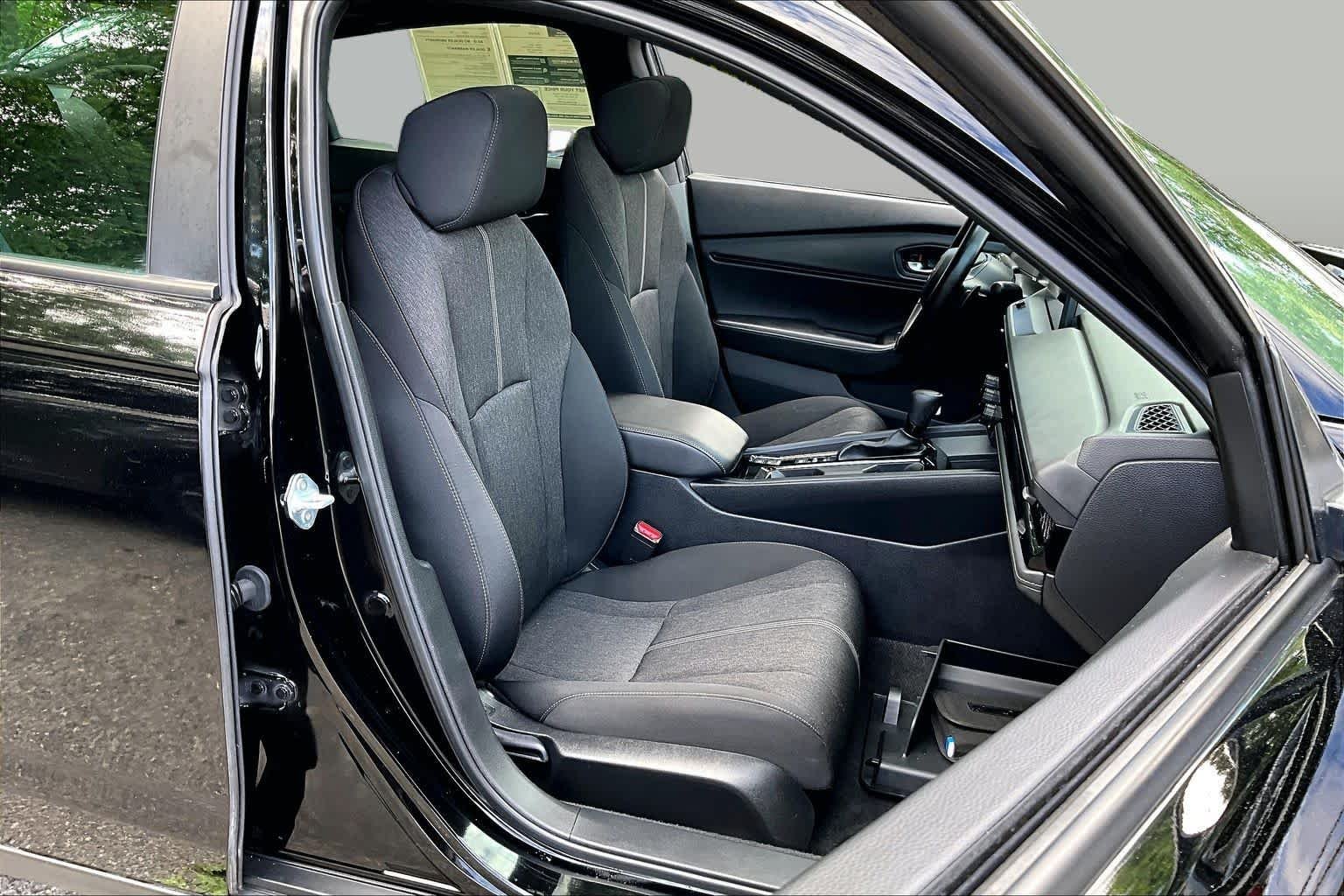 Used 2023 Crystal Black Pearl Honda Sport image 8