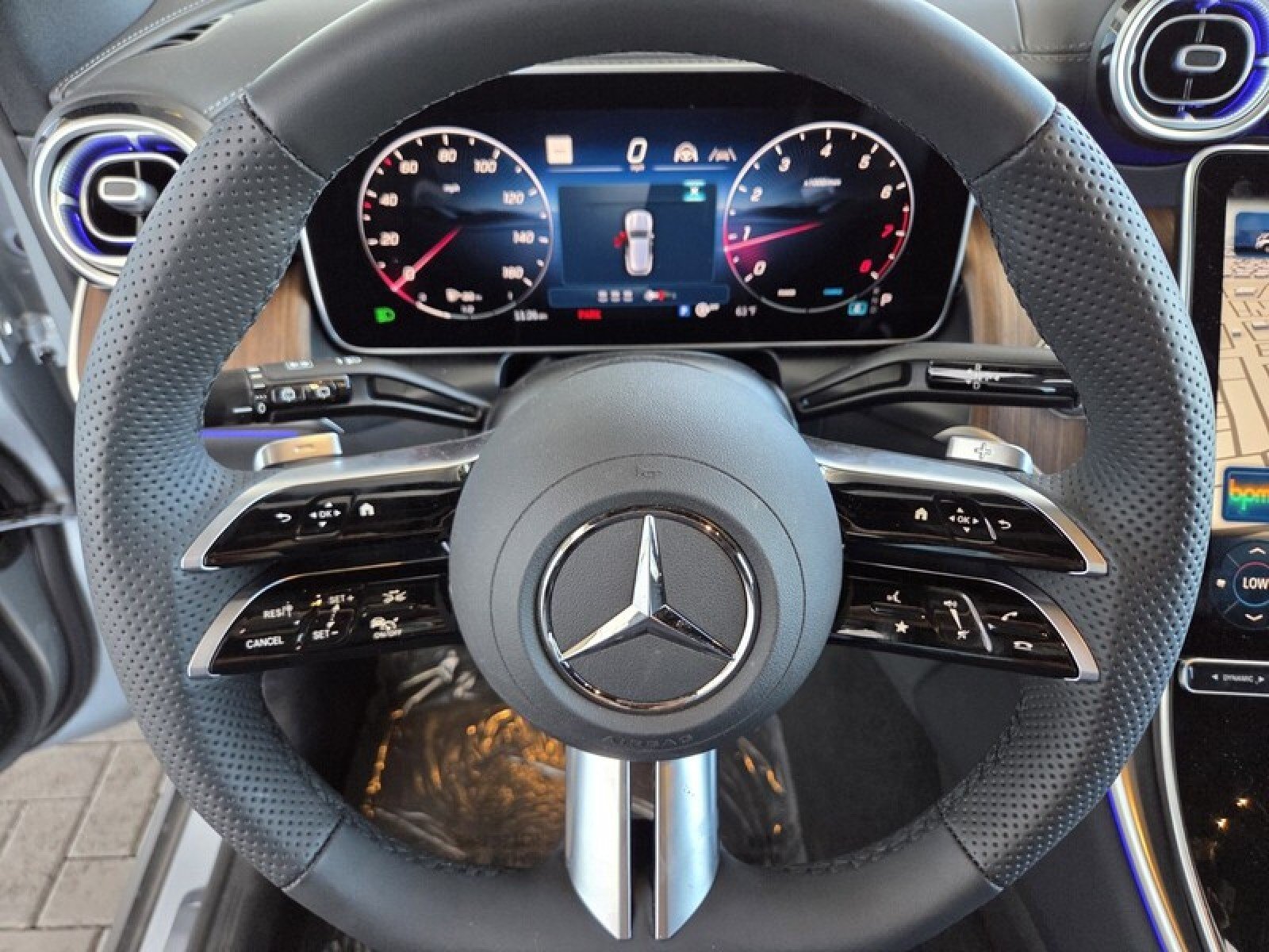 2025 Mercedes-Benz GLC Base - Photo 21