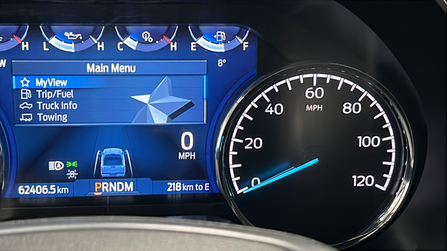 Used 2023 Atlas Blue Metallic Ford XLT image 16