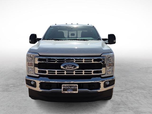 New 2026 Oxford White Ford F-350® XL image 28