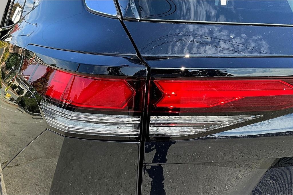 New 2026 Black Volkswagen 2.0T S image 21