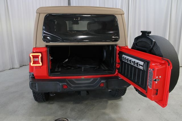 Used 2020 Red Jeep Unlimited Sahara image 32