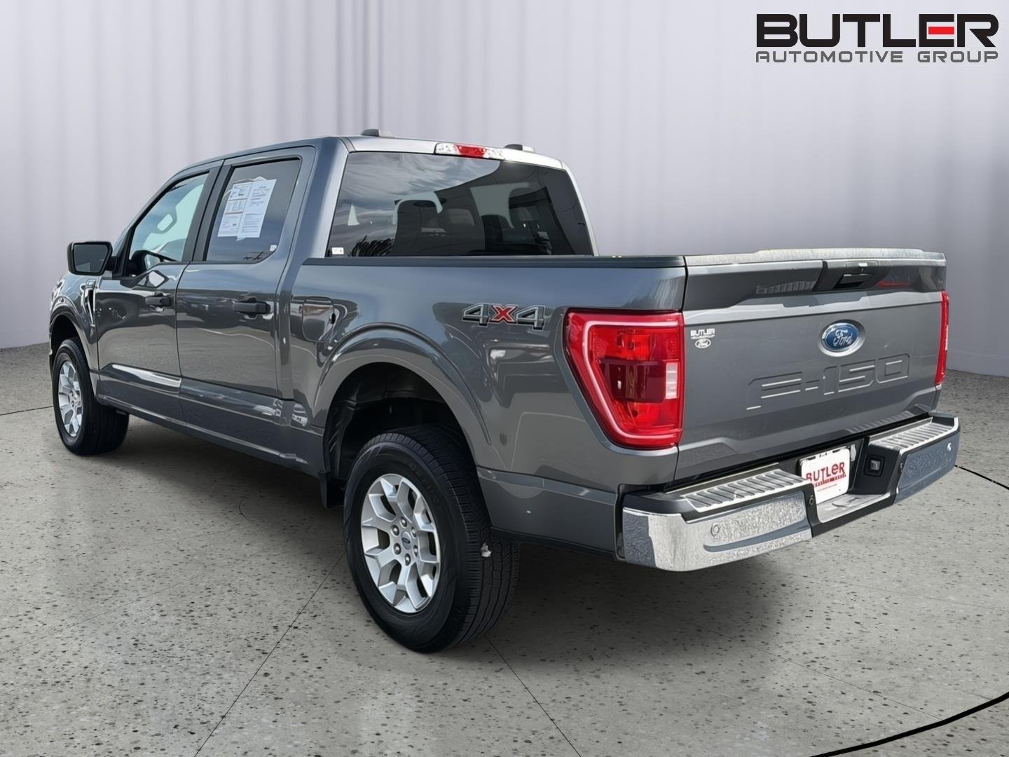 Used 2023 Carbonized Gray Ford XLT image 4