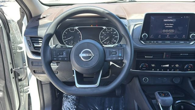 Used 2023 Pearl White Tricoat Nissan SV image 20