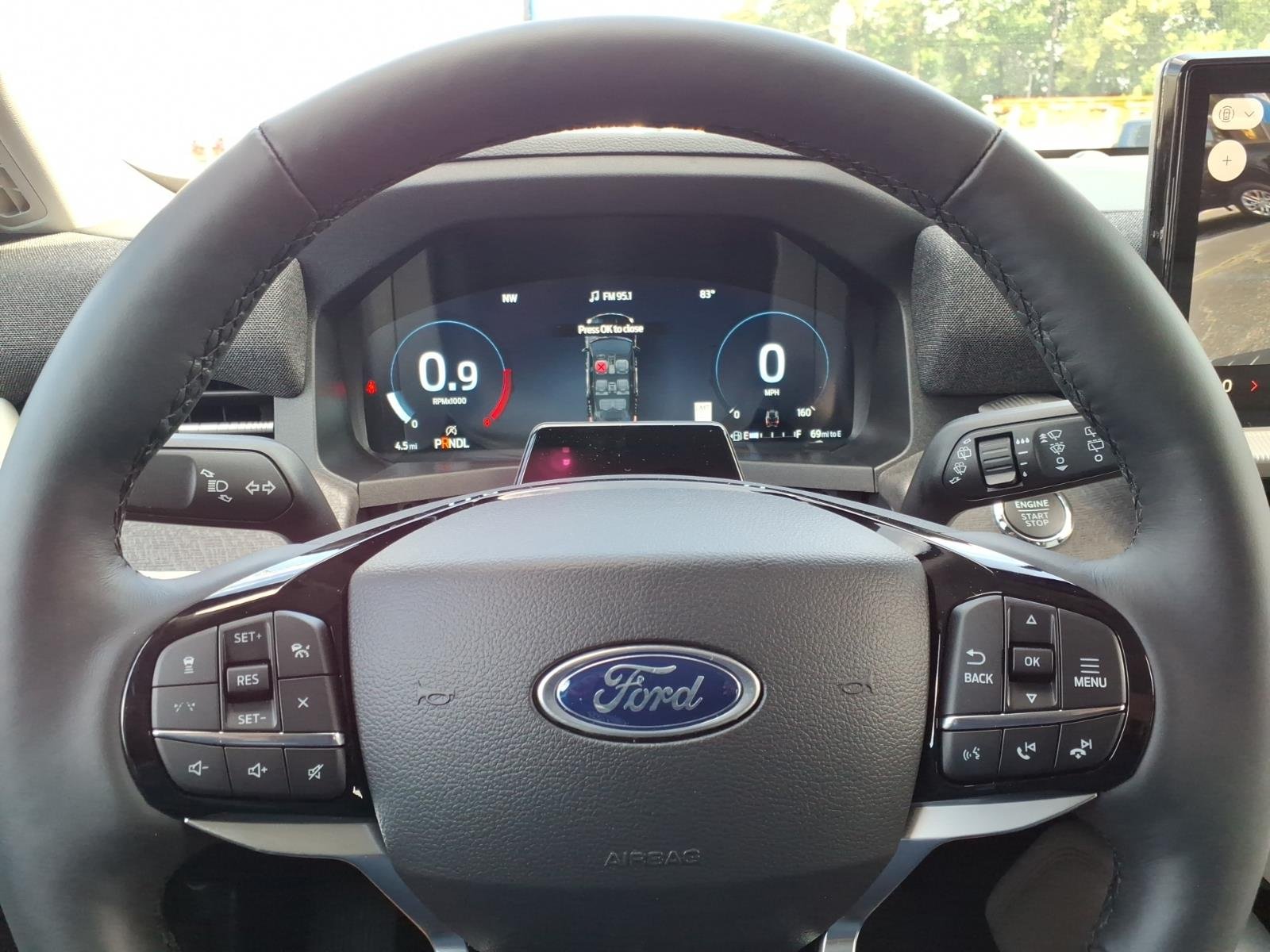 New 2026 Agate Black Metallic Ford Platinum™ image 28