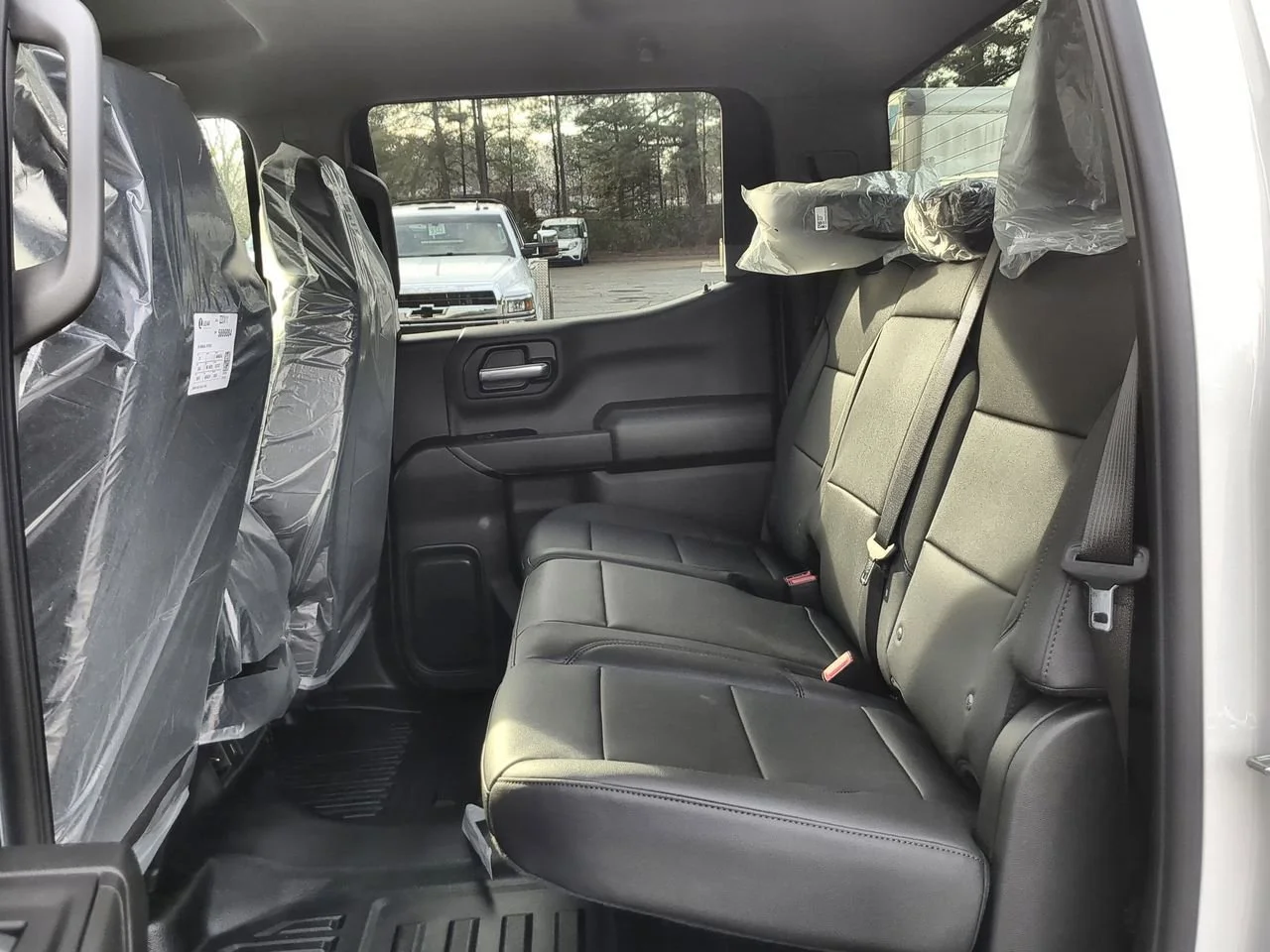 New 2026 Summit White GMC Pro image 23