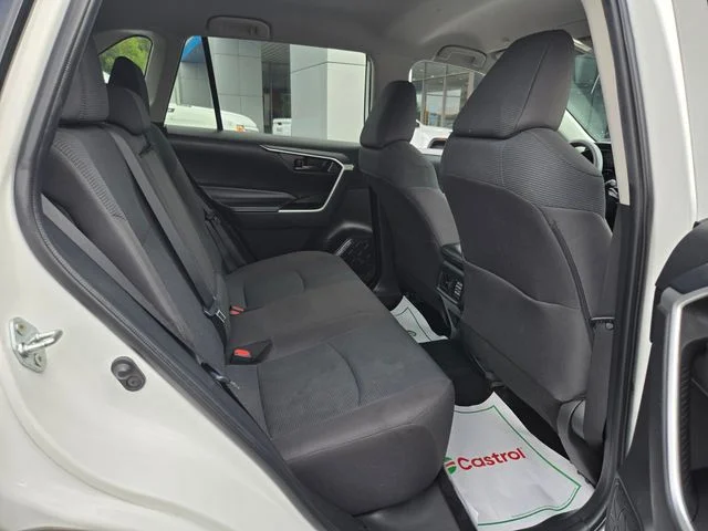 Used 2024 White Toyota LE image 21