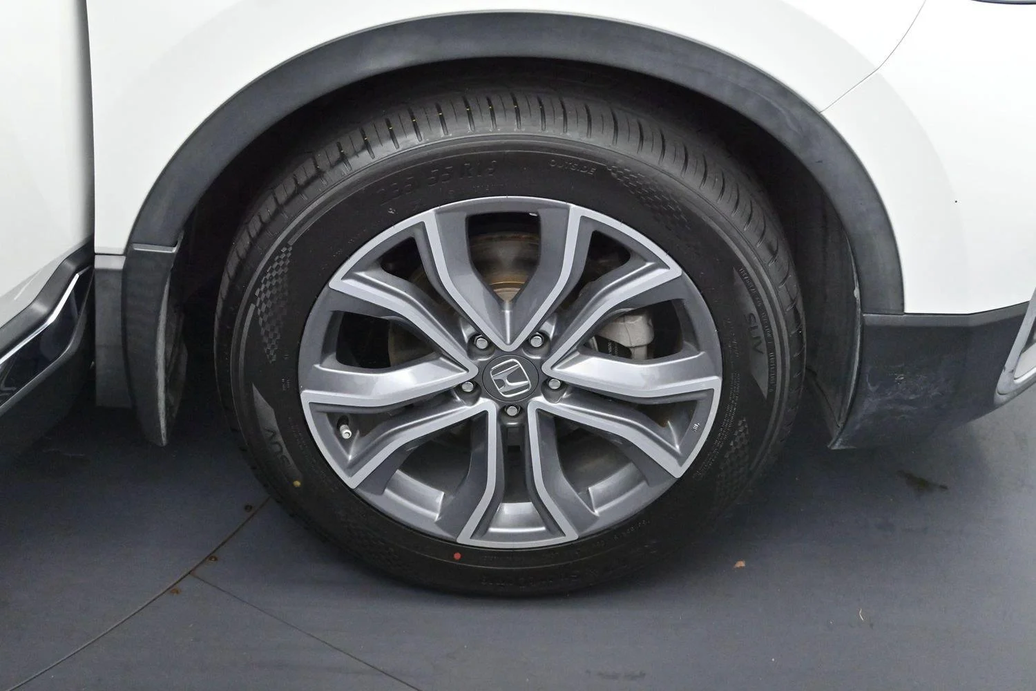 Used 2020 Platinum White Pearl Honda Touring image 35