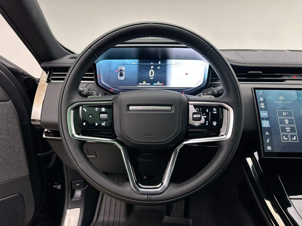 New 2026 Santorini Black Land Rover SE image 14