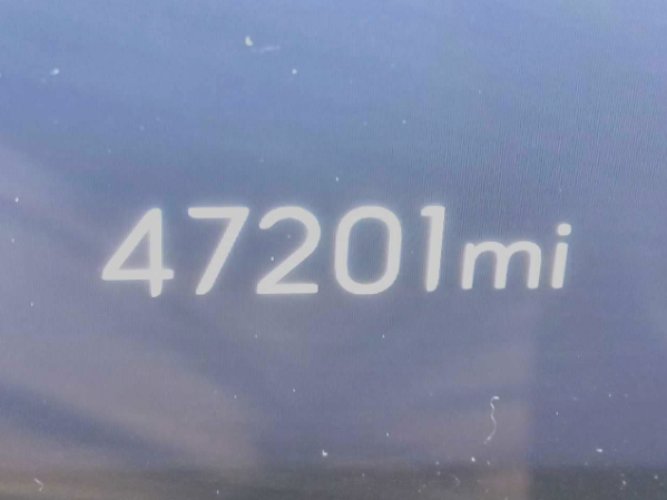 Used 2025 White Buick Preferred image 6