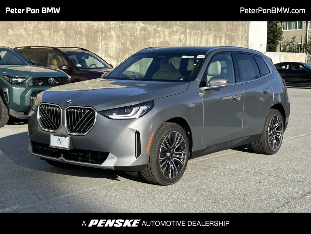 2026 BMW X3 30 XDRIVE's photo