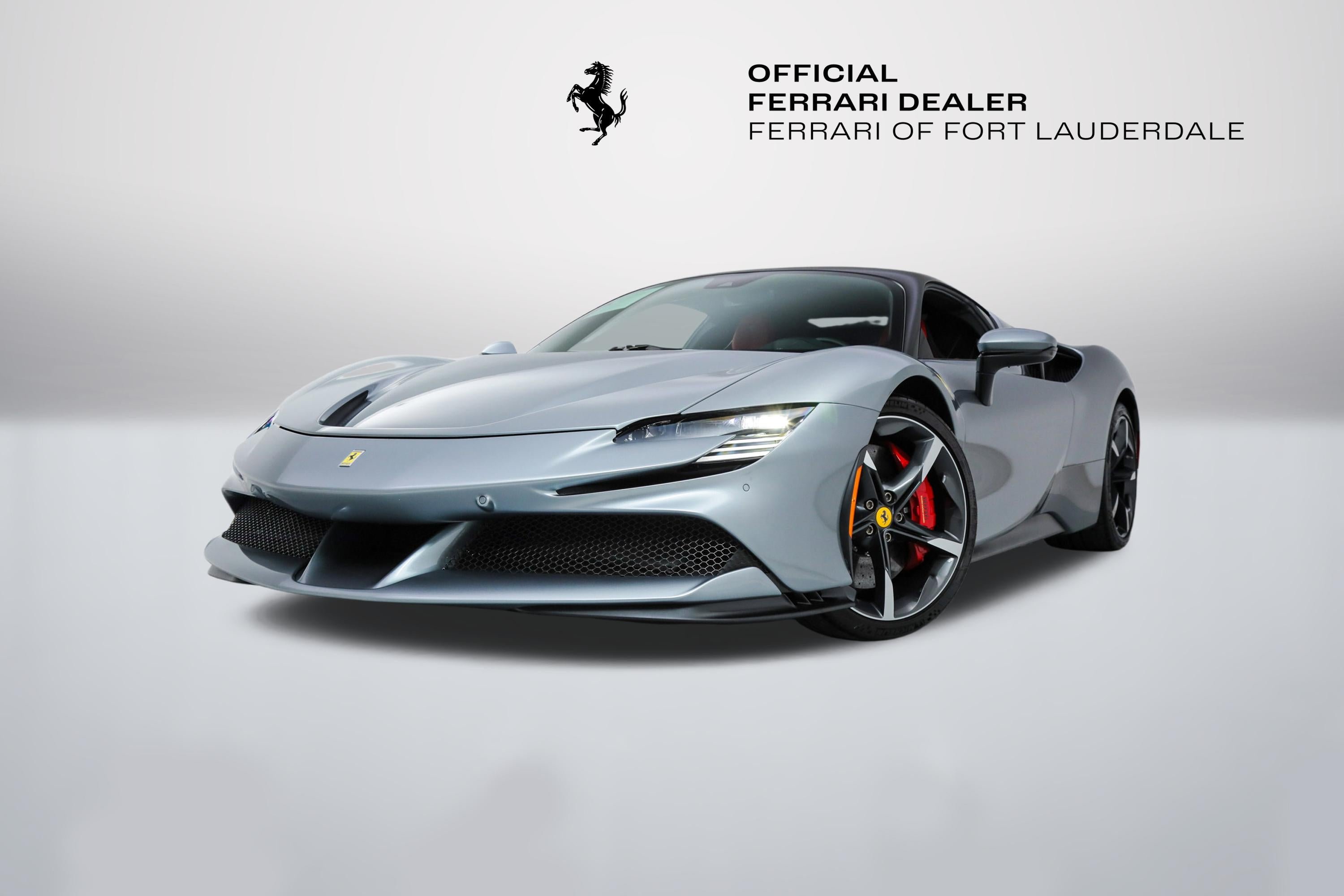 Certified Used 2022 Grigio Titanio Ferrari  image 9