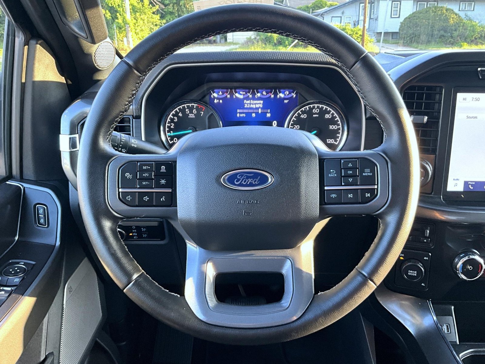 Used 2023 Blue Ford XLT image 13