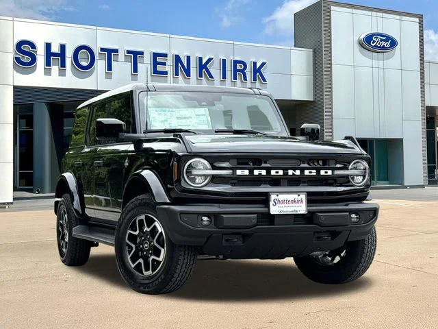 2026 Ford Bronco Outer Banks®