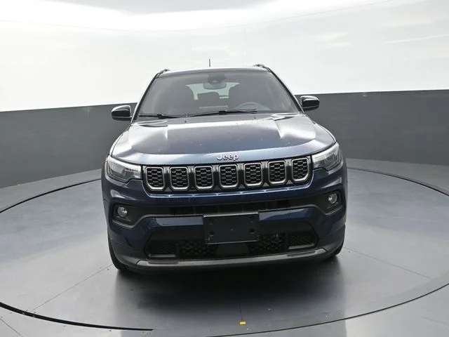 New 2026 Fathom Blue Pearl-Coat Exterior Paint Jeep Latitude image 5