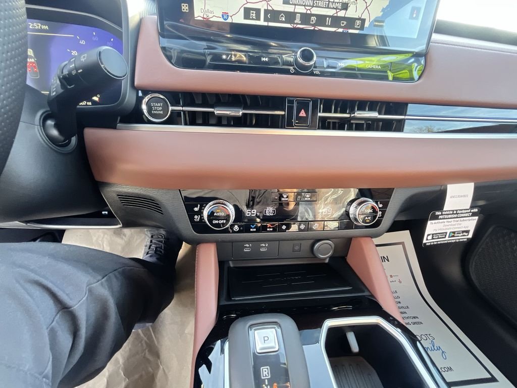 2026 Mitsubishi Outlander SEL - Photo 19