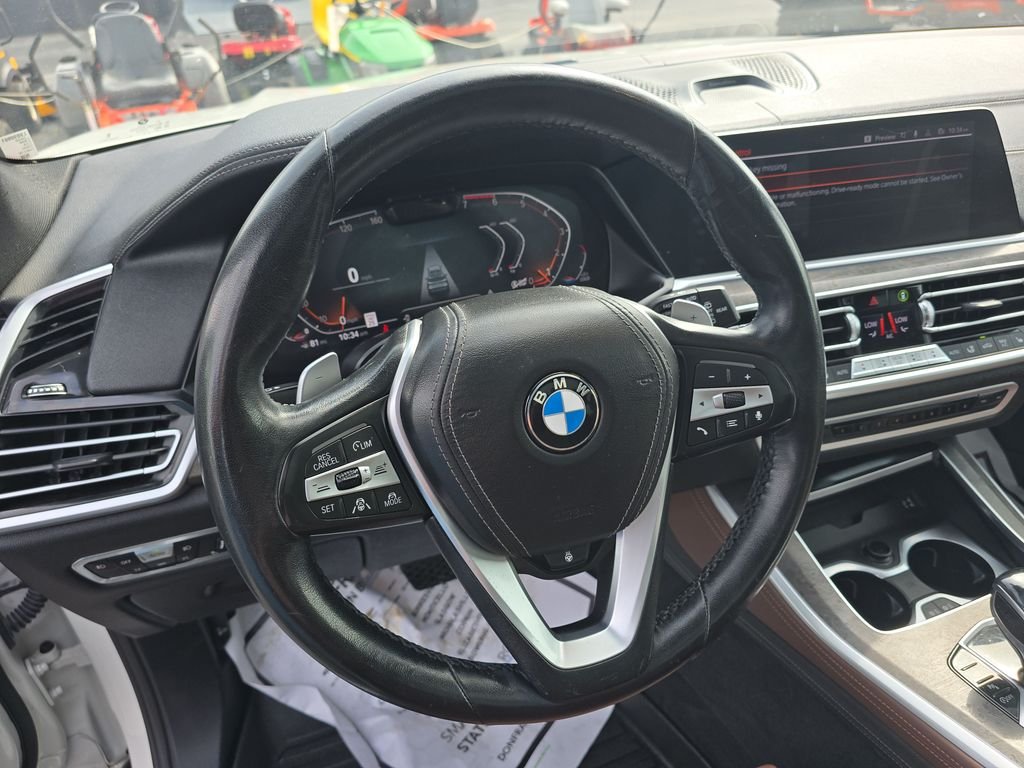 Used 2020 White BMW xDrive50i image 16