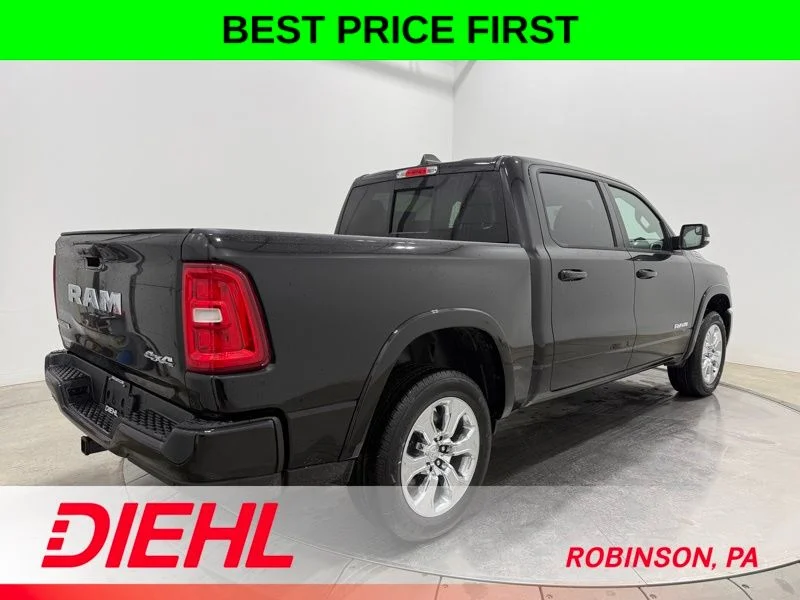 New 2026 Diamond Black Crystal Pearl-Coat Exterior Paint RAM Big Horn/Lone Star image 7