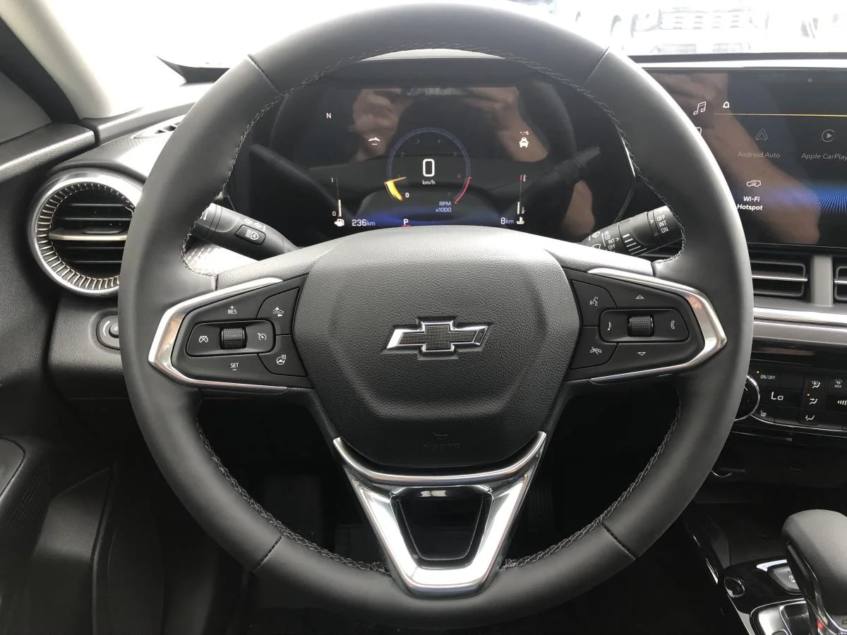 New 2026 Black Chevrolet Fwd 4dr Activ image 12