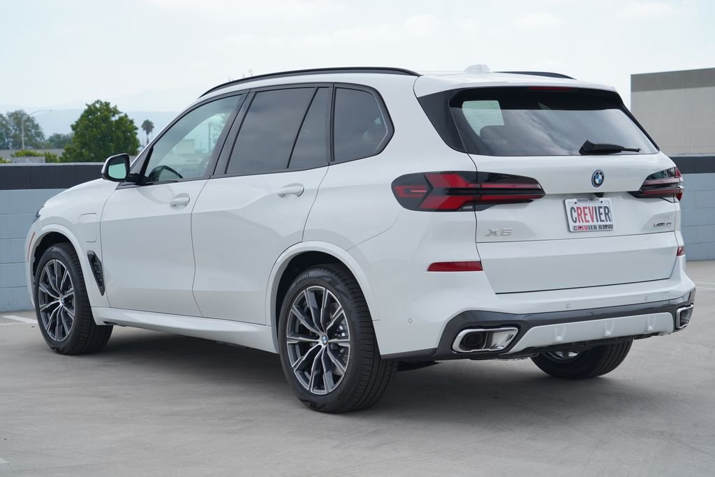 New 2026 Mineral White Metallic BMW xDrive50e image 8