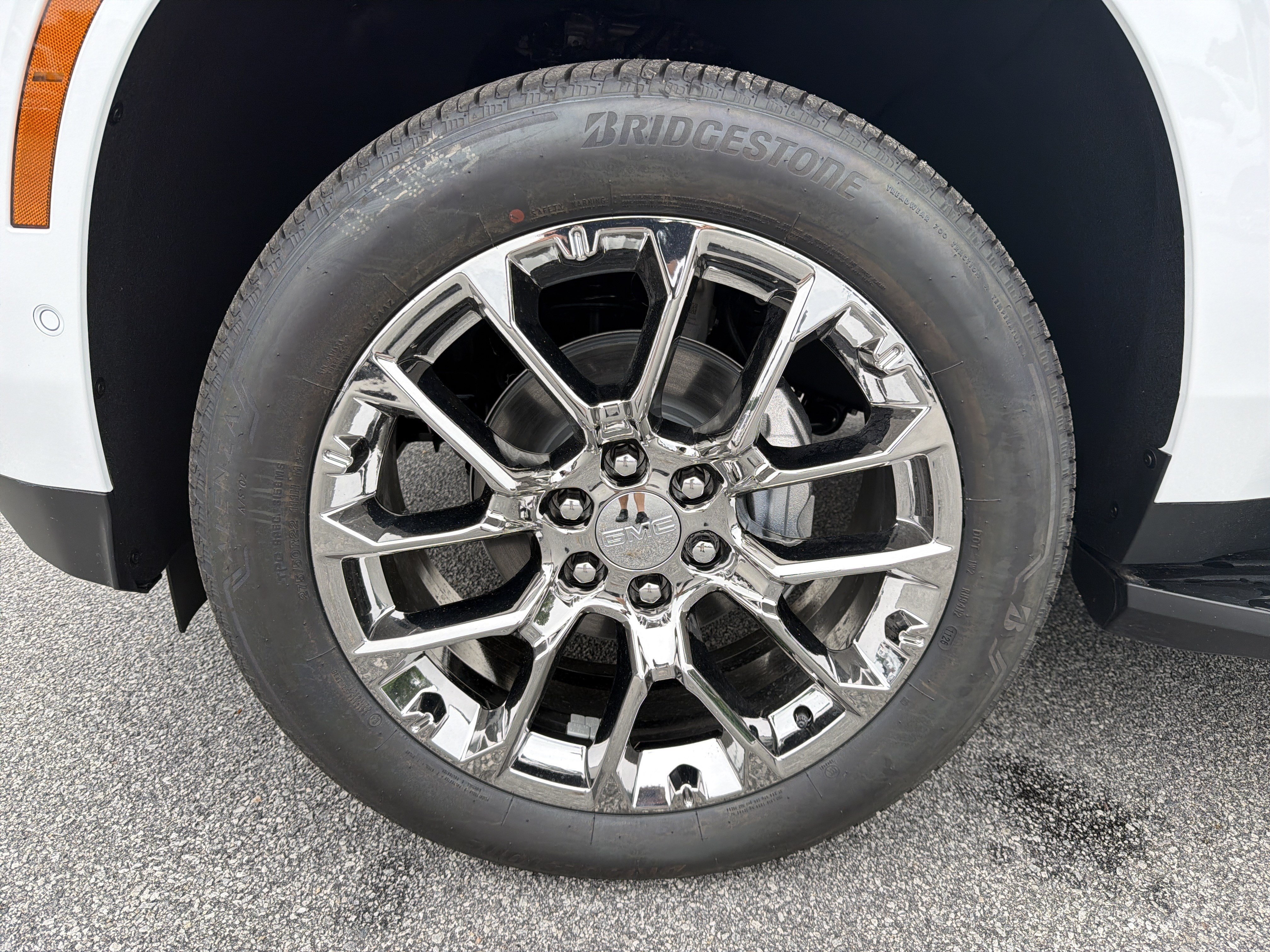 2026 GMC Yukon XL Elevation - Photo 11