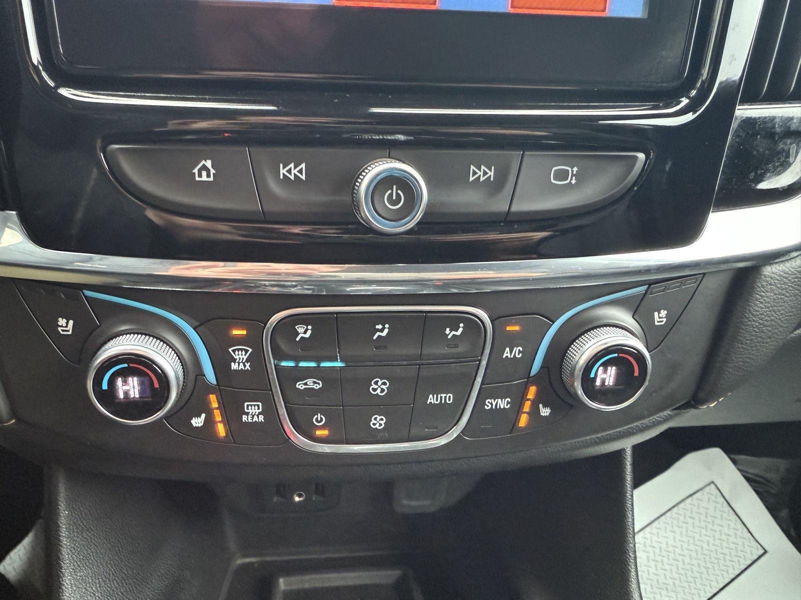 2018 Chevrolet Traverse Premier - Photo 20