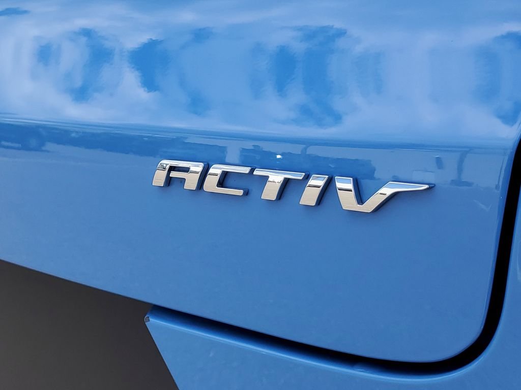 Used 2024 Blue Chevrolet ACTIV image 7