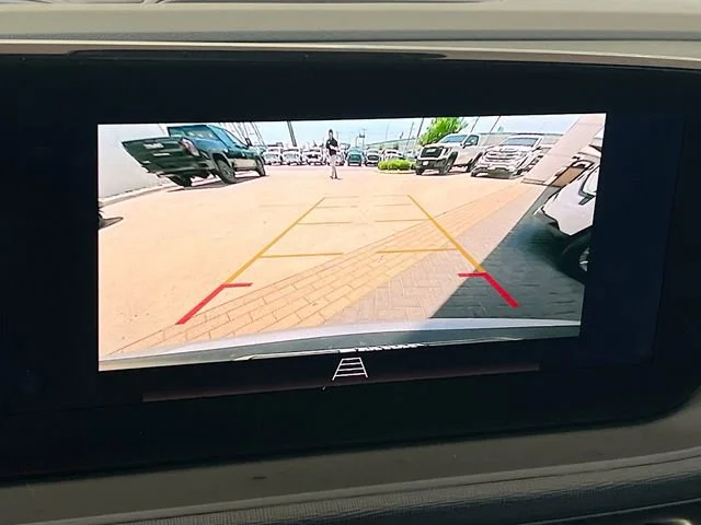 New 2026 Summit White Buick Preferred image 9