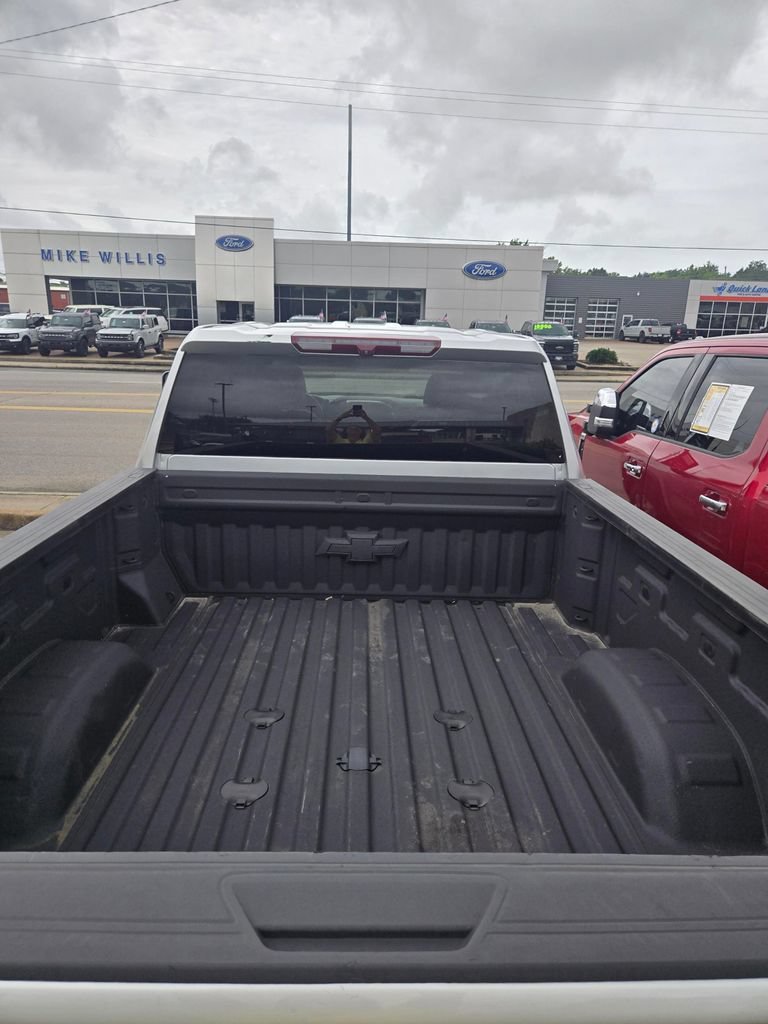 Used 2023 Silver Ice Metallic Chevrolet LTZ image 3