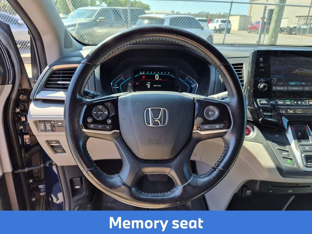 Used 2019  Honda EX-L image 14