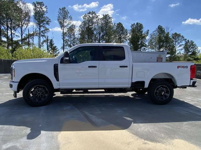 New 2026 Oxford White Ford F-250® XL image 6