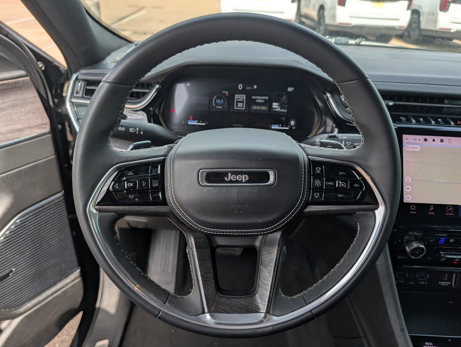 Used 2023 Black Jeep Overland 4x4 image 15