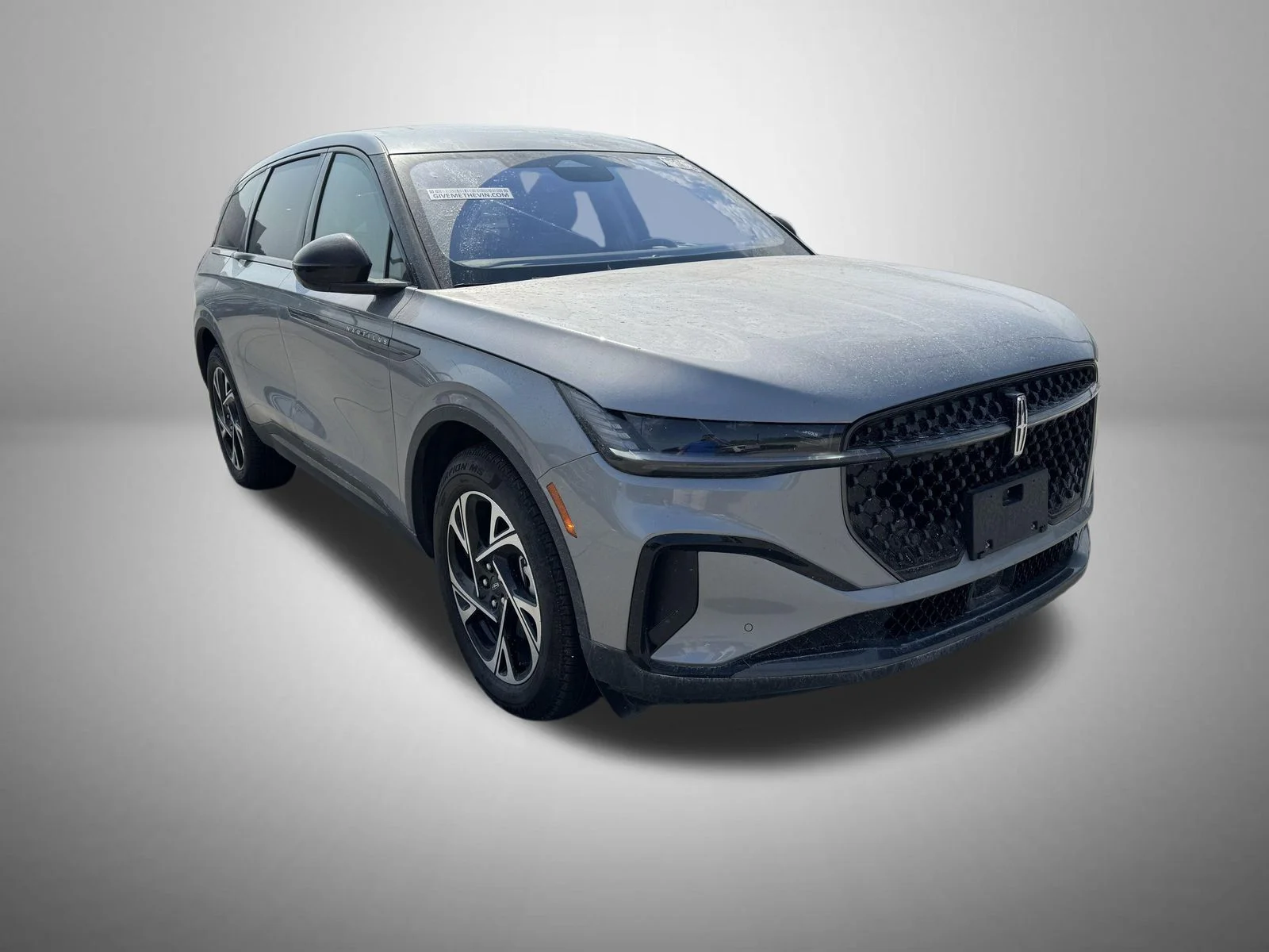 Used 2025 Gray Lincoln Premiere image 2