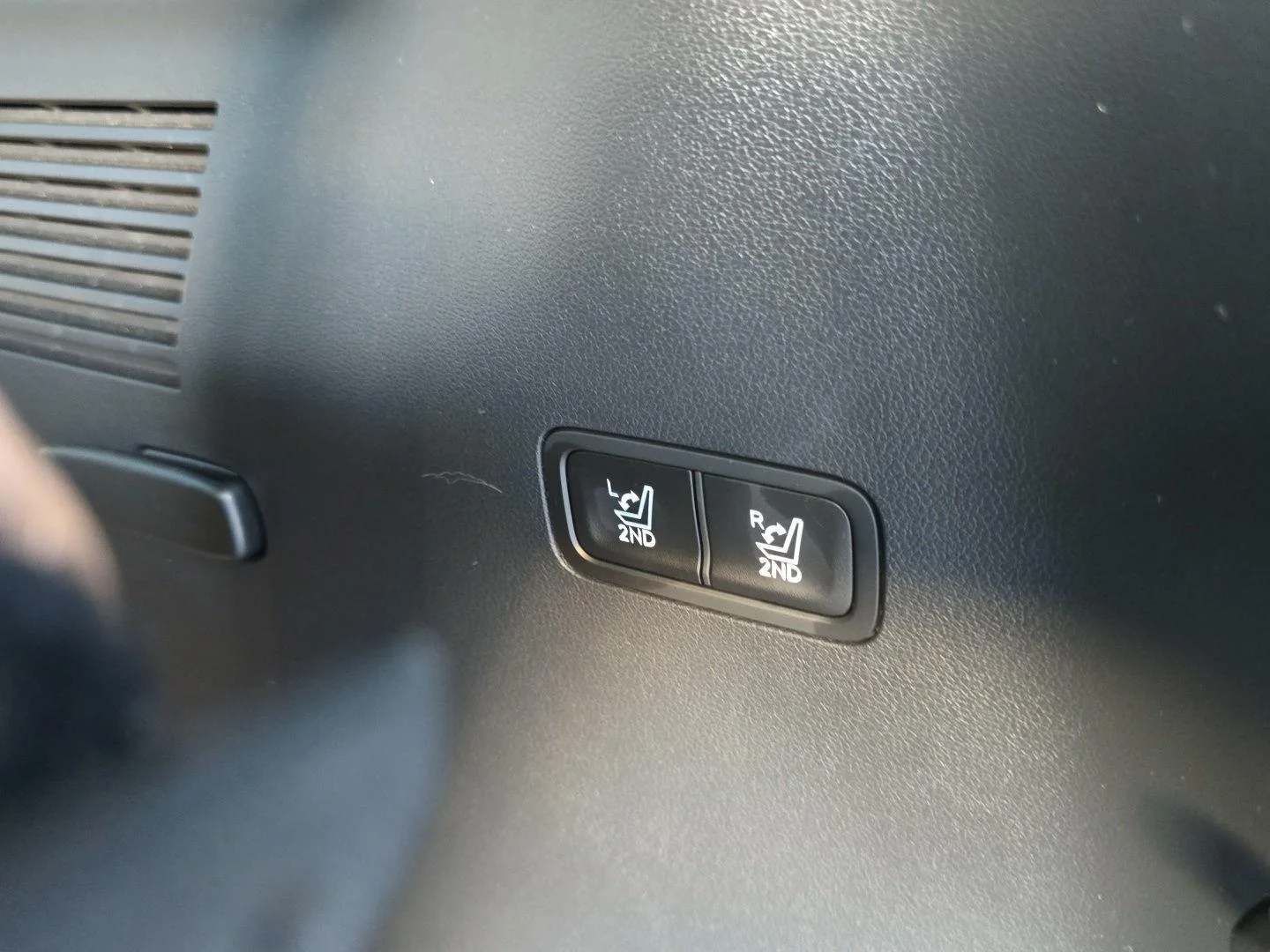Used 2026 Phantom Black Hyundai Calligraphy image 6