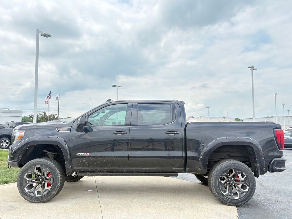 Used 2021 Onyx Black GMC AT4 image 4